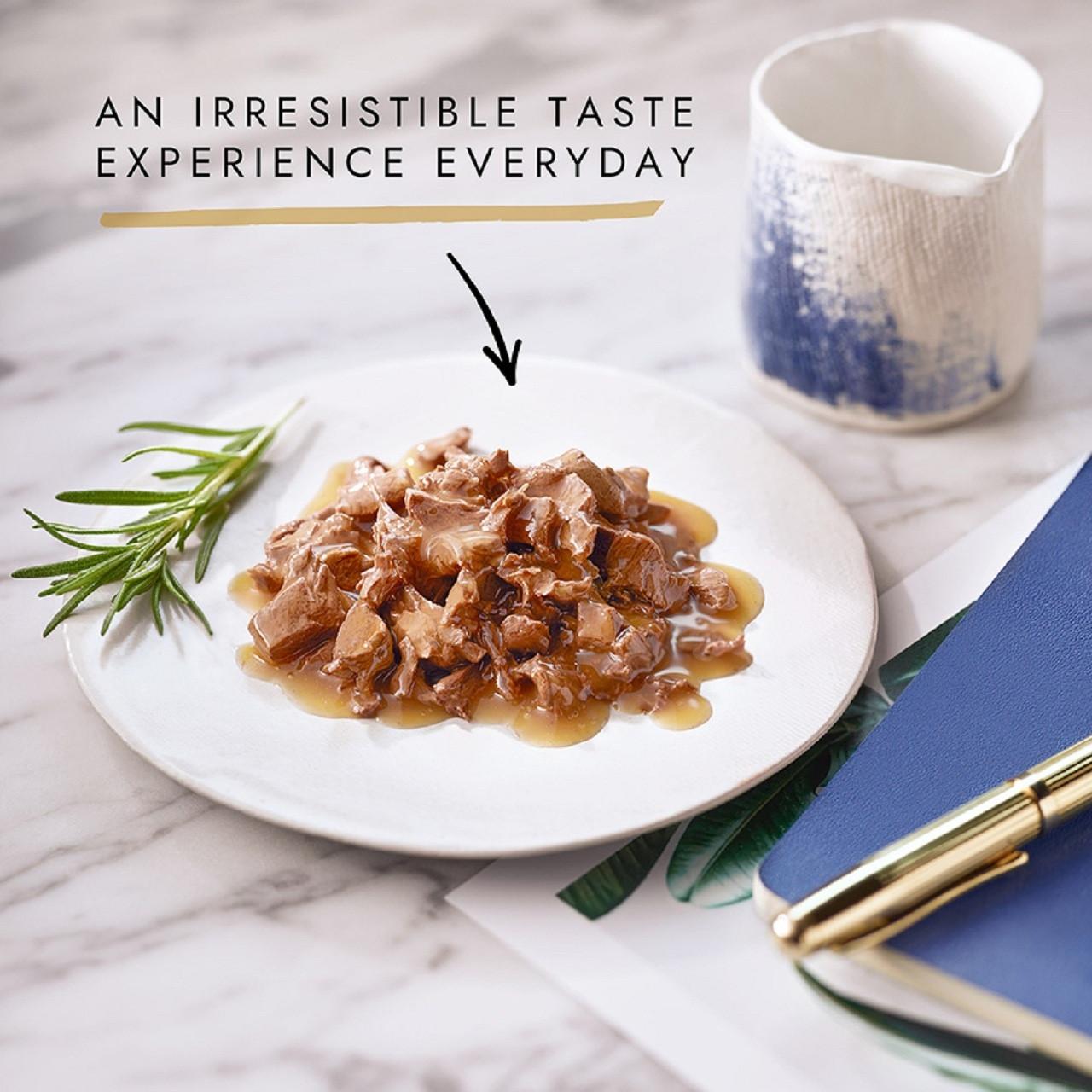 Gourmet Perle Adult Wet Cat Food Chef's Collection in Gravy Image https://cdn11.bigcommerce.com/s-g585yu857h/images/stencil/1280w/products/13142/22777/Gourmet-Perle-Adult-Wet-Cat-Food-Chef%27s-Collection-in-Gravy-60x85g__11927.1761322321.jpg1