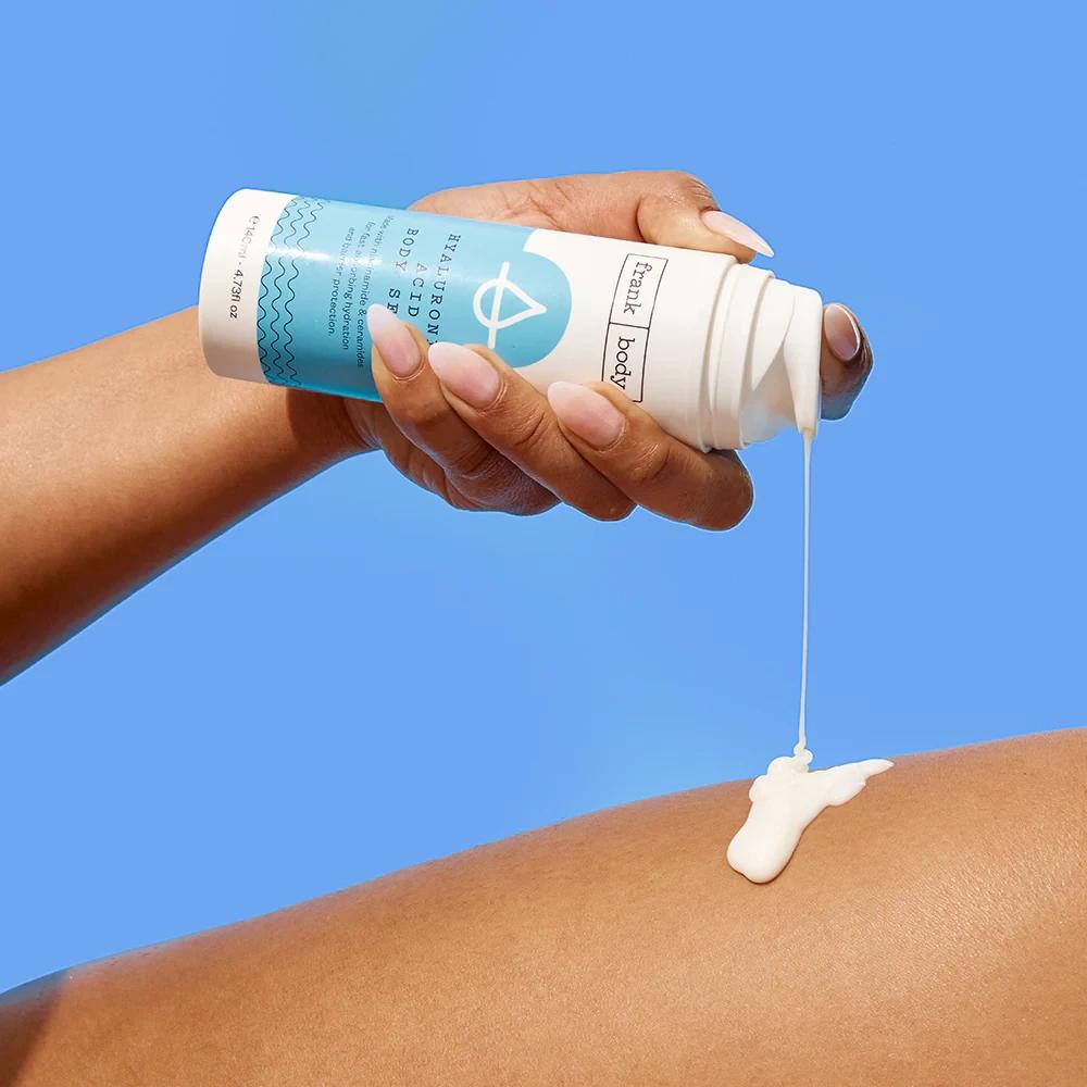 Frank Body Hyaluronic Acid Body Serum 140ml Image https://cdn11.bigcommerce.com/s-g585yu857h/images/stencil/1280w/products/16938/34395/frank-body-Hyaluronic-Hydrating-Body-Serum_DOT.COM_MODEL_01__87480.1783948621.webp1