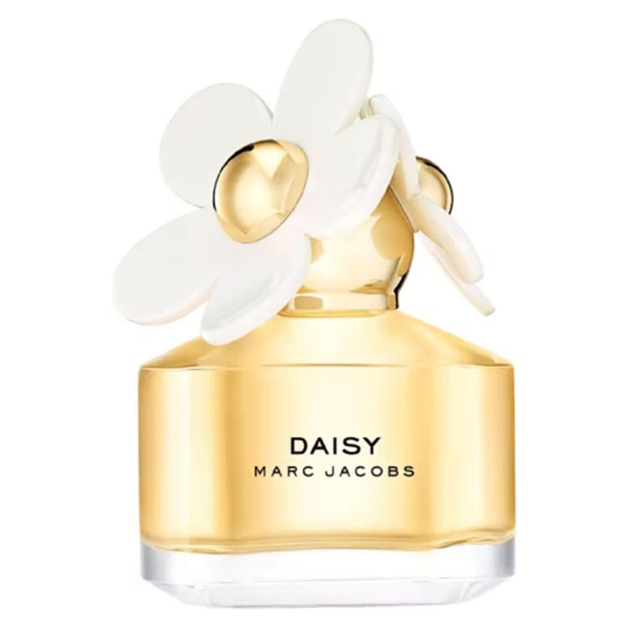 Marc Jacobs Daisy EDT Spray Image https://cdn11.bigcommerce.com/s-g585yu857h/images/stencil/1280w/products/5388/10235/0080247__24439.1740668121.jpg1