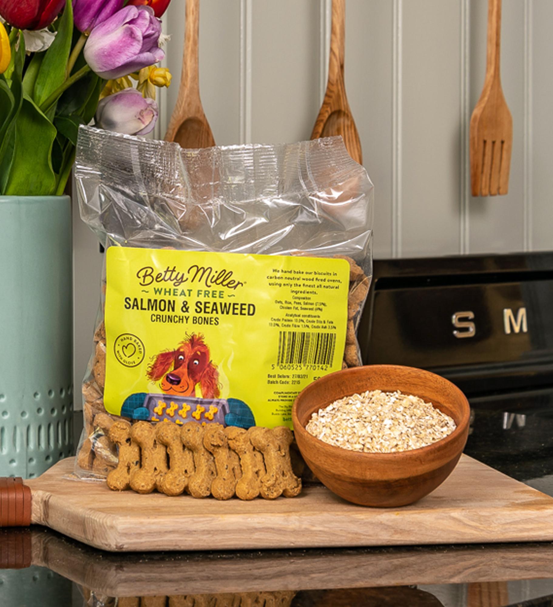 Betty Millers Salmon & Seaweed Bones for Dogs 400g Image 1