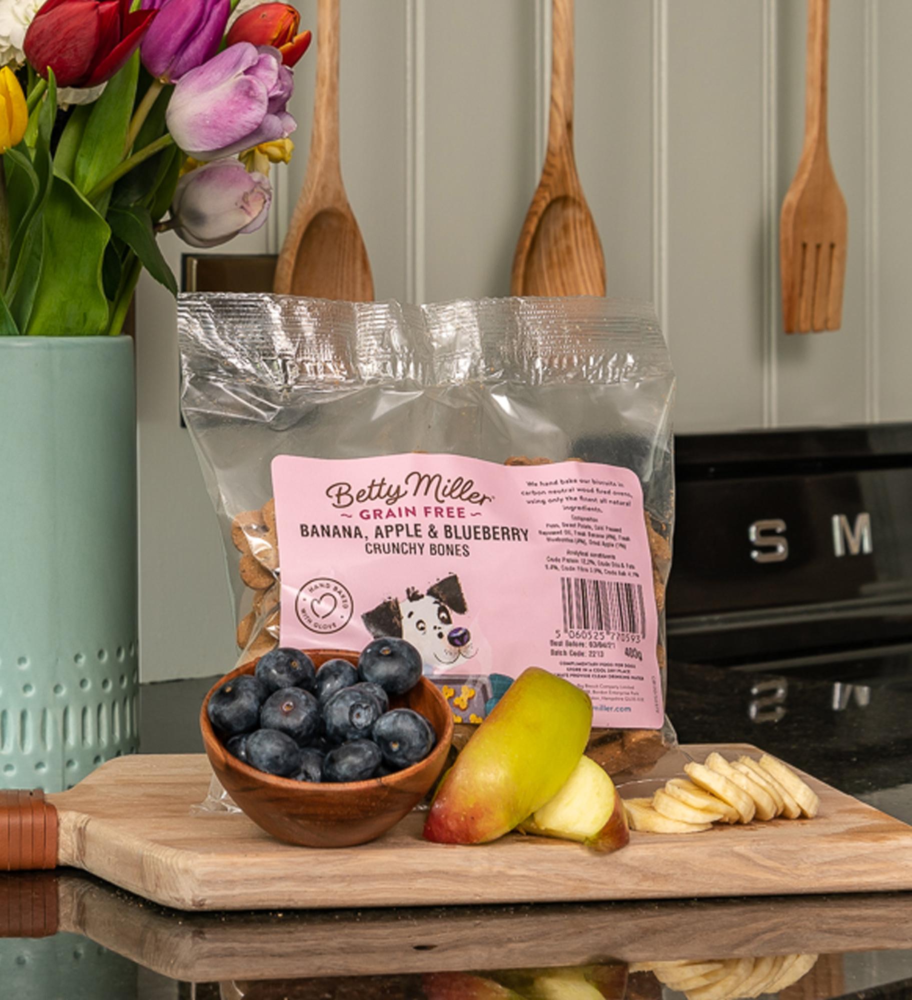 Betty Millers Grain Free Banana Apple and Blueberry Bones for Dogs 400g Image 1